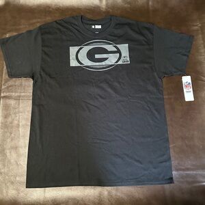 NFL Men's Short Sleeve Crew Neck Green Bay Packers Tonal Logo Block T-Shirt